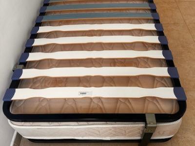 Unterziehbett-Set 2 Matrazen 90 cm x 190 cm – auch als 180x190 cm Doppelbett nutzbar! Fast NEU!