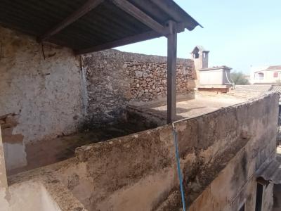 Venta de una casa de pueblo de 2 plantas con garaje y patio en Es LLombards - Santanyi - DH 08 VK
