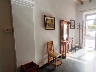 Venta de una casa de pueblo de 2 plantas con garaje y patio en Es LLombards - Santanyi - DH 08 VK