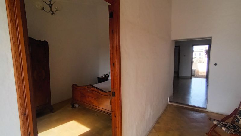 Venta de una casa de pueblo de 2 plantas con garaje y patio en Es LLombards - Santanyi - DH 08 VK