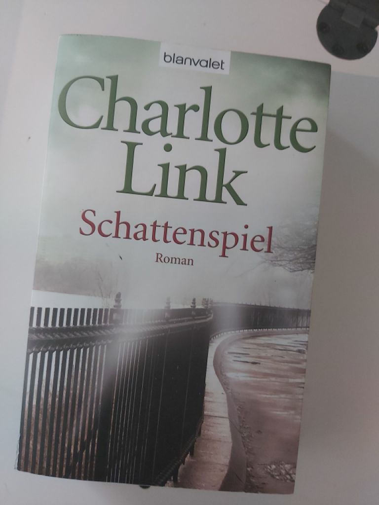 Verkaufe 3 Charlotte Link Bücher (Deutsch)