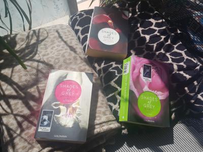 Vendo trilogía "Fifty Shades of Grey" (alemán)