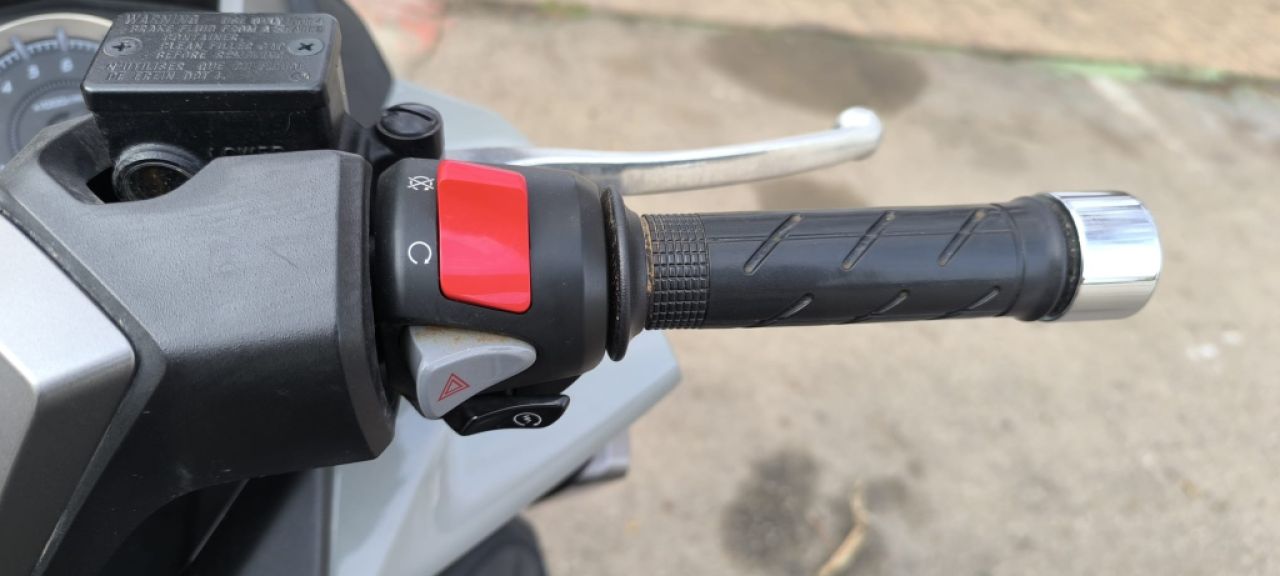 Selling Honda Forza 350