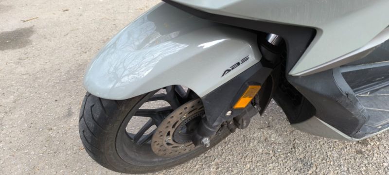 Selling Honda Forza 350