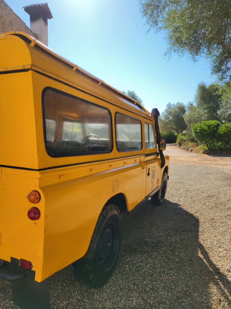 Verkaufe Landrover Defender