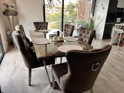 Verkaufe meine hochwertige Designer - Tischgruppe in sehr gutem Zustand