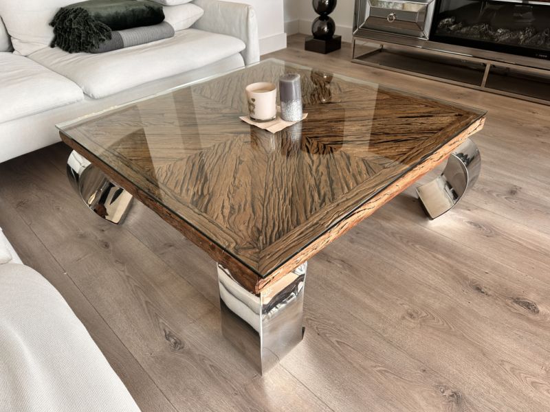 Verkaufe meinen hochwertigen Wohnzimmertisch in sehr gutem Zustand