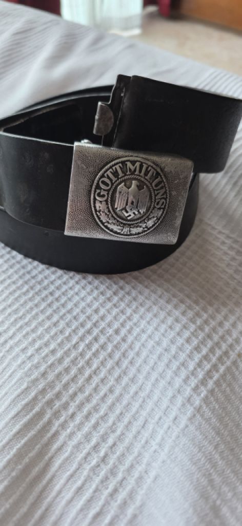 Vendo cinturón y hebilla original de II GUERRA MUNDIAL