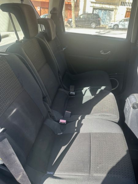 Selling Renault Scenic Grand