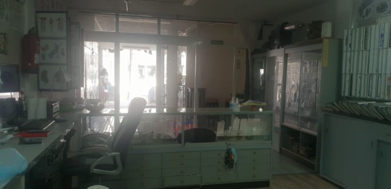 Verkauft kommerzielle lokale in Sa Koma .