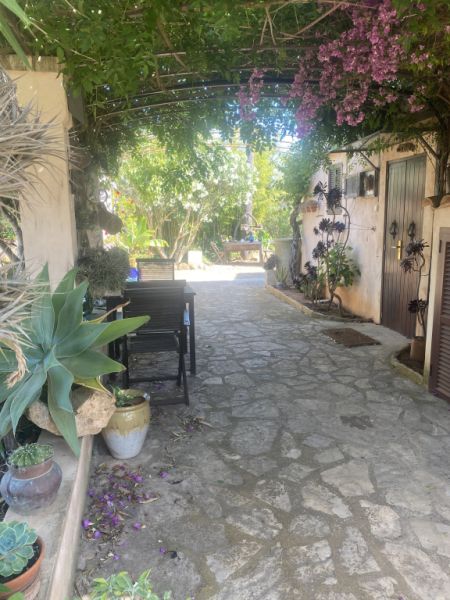 Alquilo nuestro apartamento de invitados junto a nuestra casa