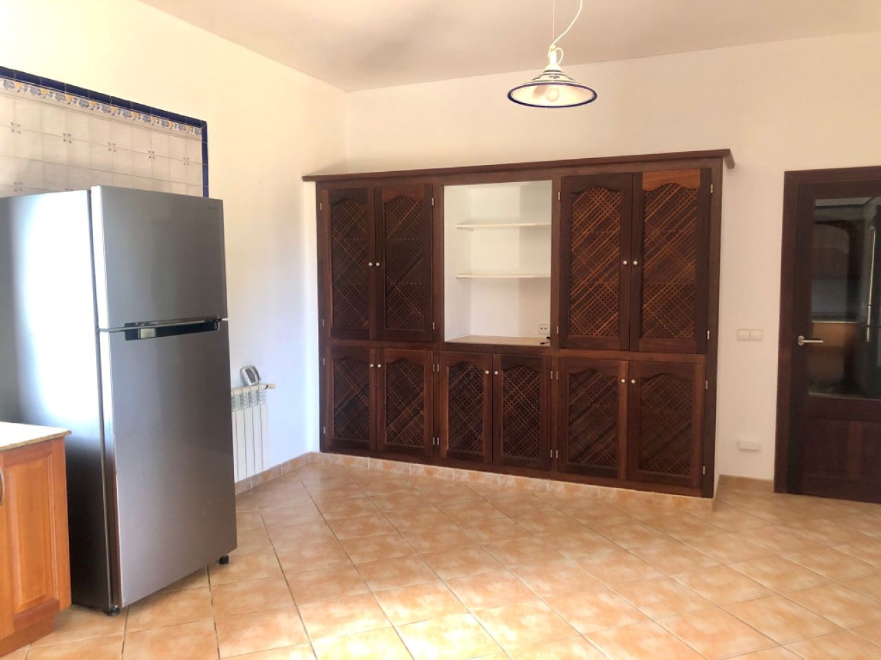 Vermietung einer rustikalen Finca mit Pool, 4 Schlafzimmern, nahe dem Meer, Alqueria Blanca