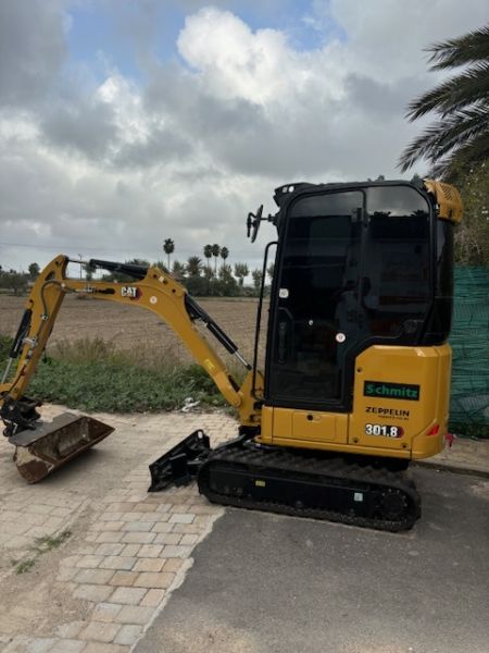 Vermietung eines Radlader/Minibagger Inselweit