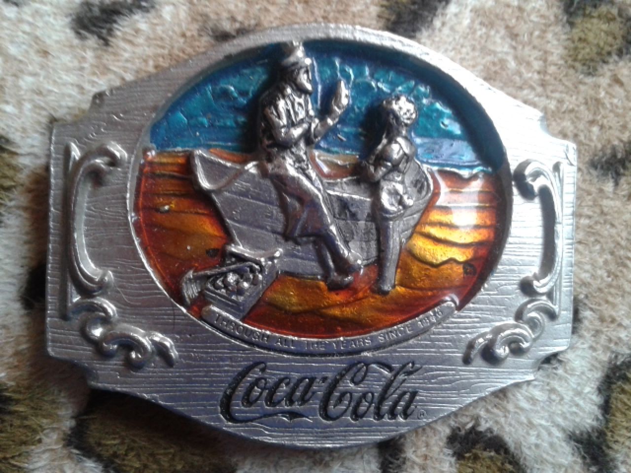 Verschiedene Coca-Cola Gürtelschnallen – Vintage Style