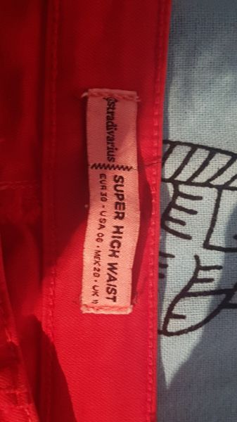 Pantalones varios – nuevos y sin estrenar