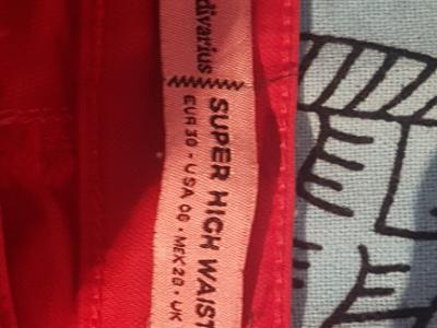 Pantalones varios – nuevos y sin estrenar