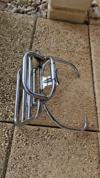 Vespa 300 GTS hintere Gepäckträger