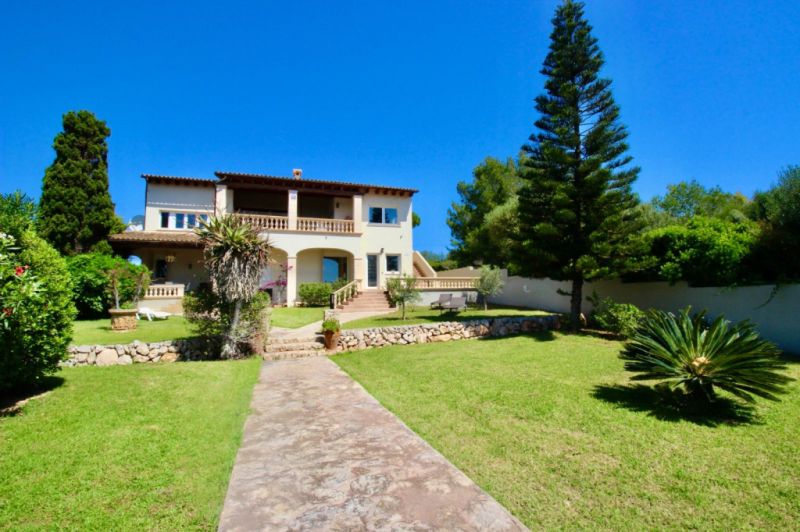 Villa in Porto Cristo Novo