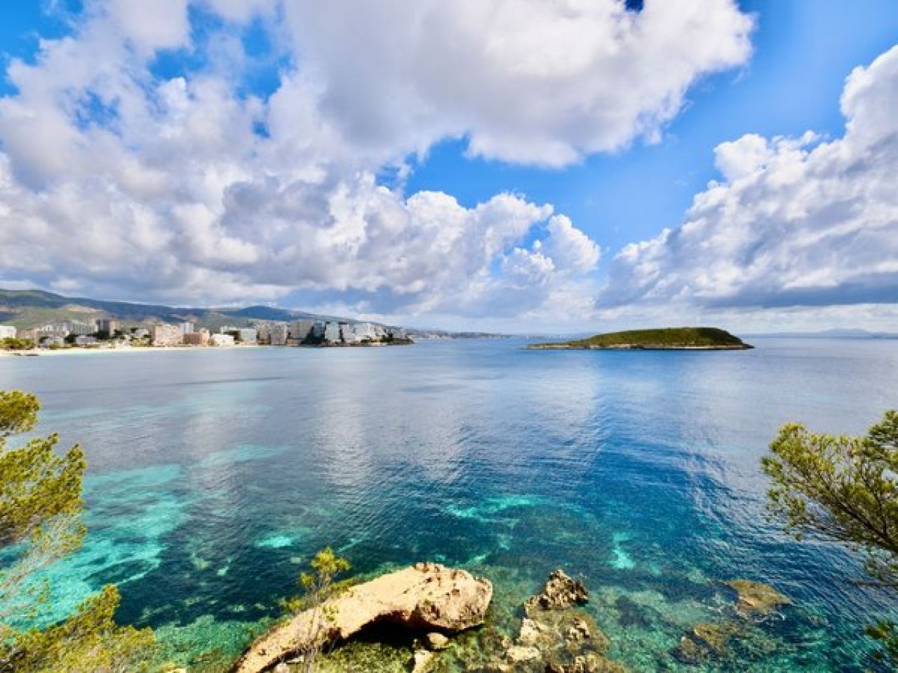 Villa -Luxury--Front line villa NEW