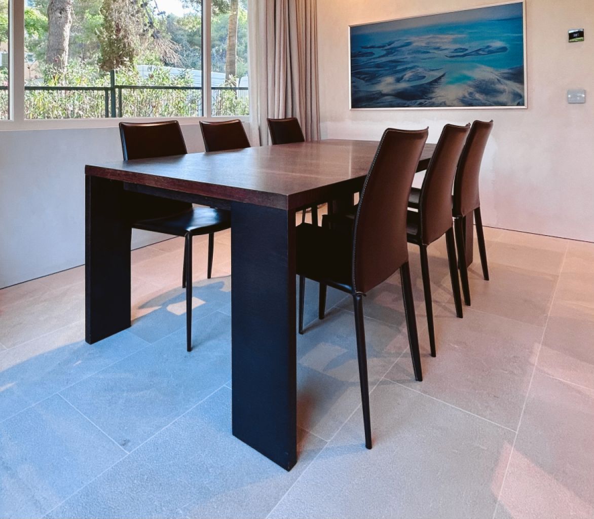 Vintage Esstisch und Stühle