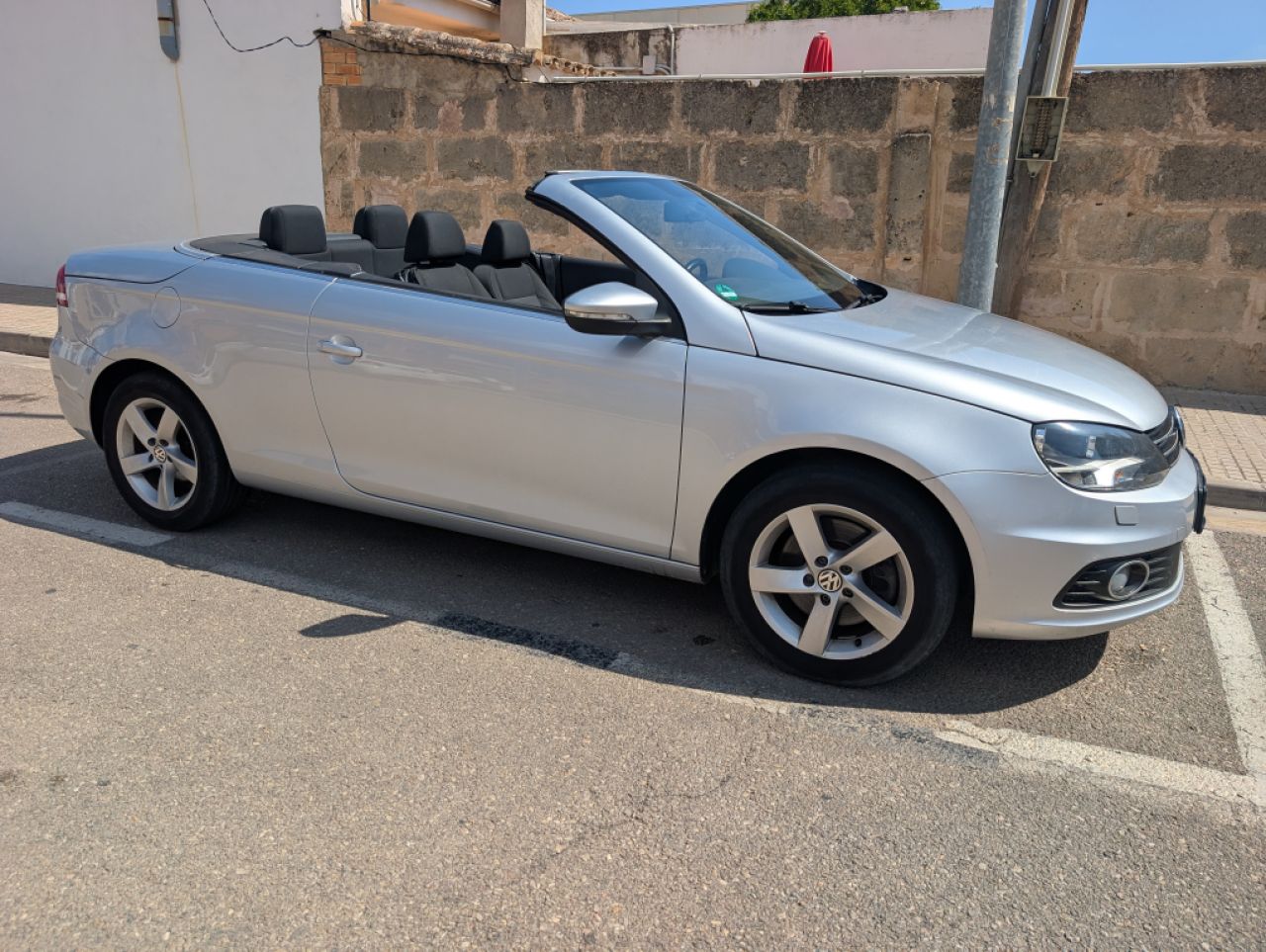 Volkswagen EOS