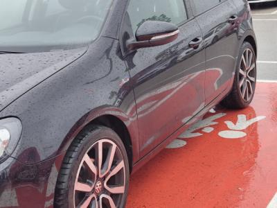 Volkswagen Golf VI 2.0 TDI 2012 – Schwarz, Alcantara-Sitze