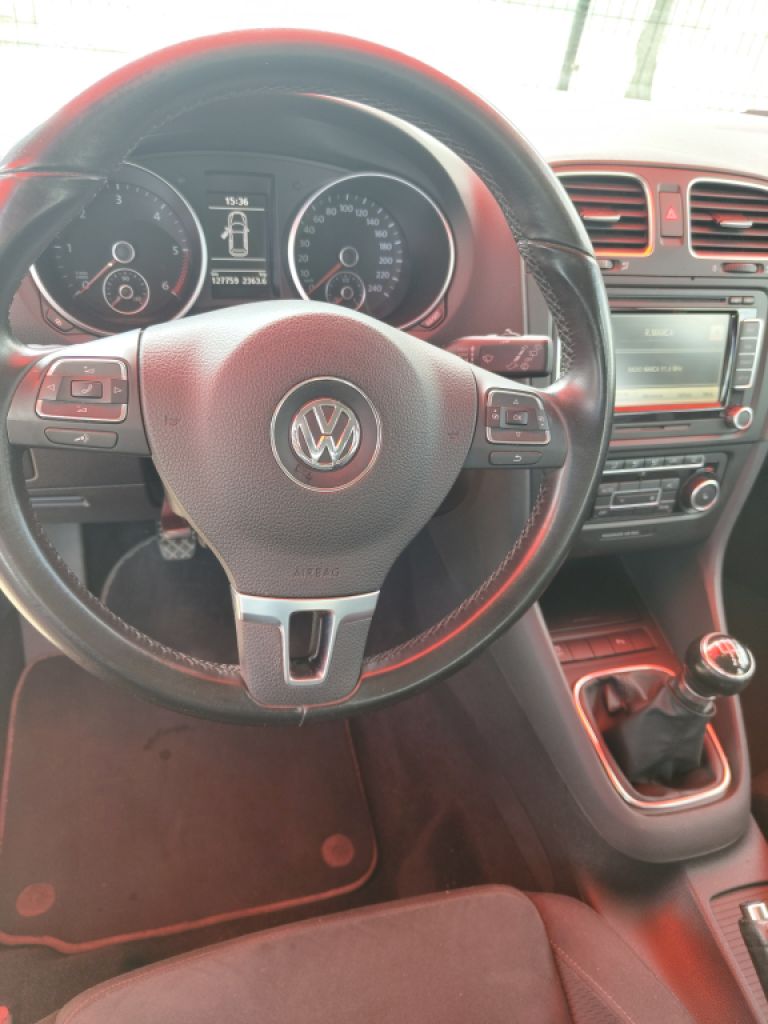 Volkswagen Golf VI 2.0 TDI 2012 – Schwarz, Alcantara-Sitze