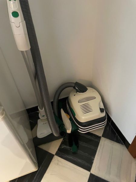 Vorwerk Tiger VT 270 top zustand