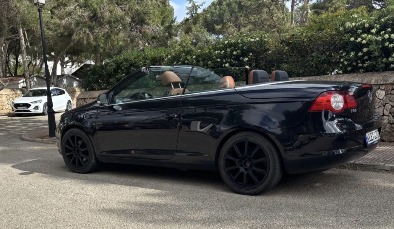 VW EOS Convertible 2008