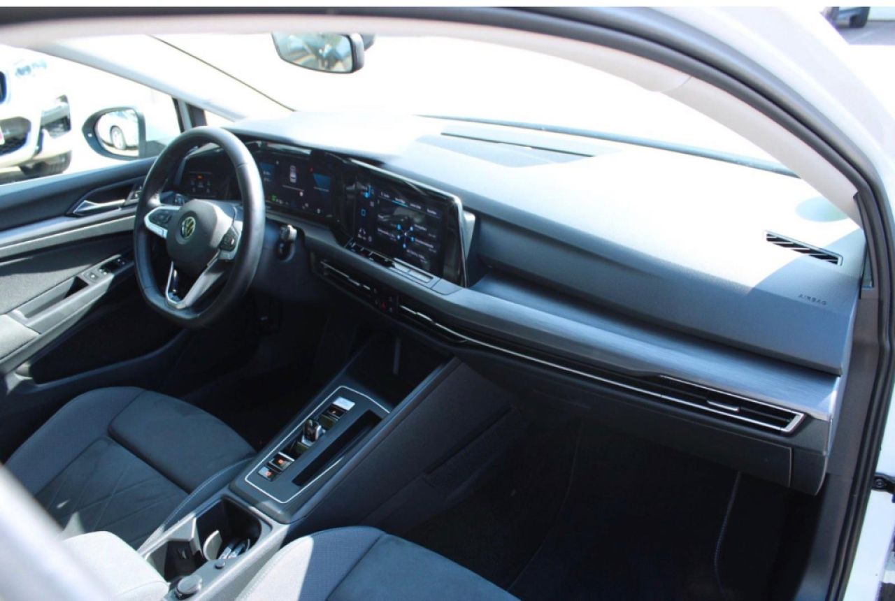 VW Golf 8 Hybrid DSG