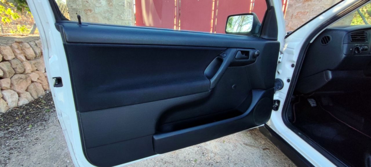 VW Golf III GTI 1993 korrosionsfrei im Top-Zustand mit Klima