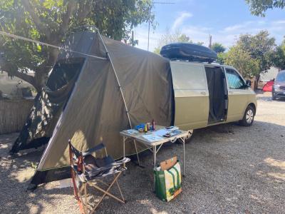 VW T5 Bus Camper – bereit für neue Abenteuer! 