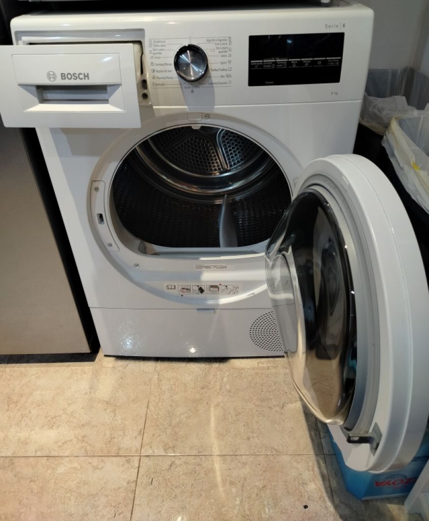 Wärmepumpen-Trockner Bosch Serie 4 - 8 Kg, weiss