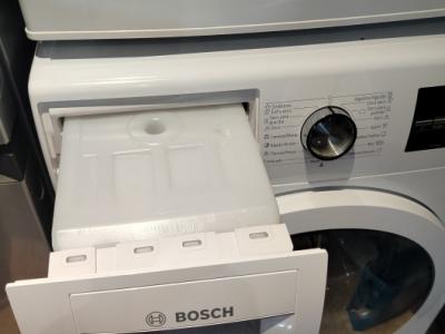 Wärmepumpen-Trockner Bosch Serie 4 - 8 Kg, weiss