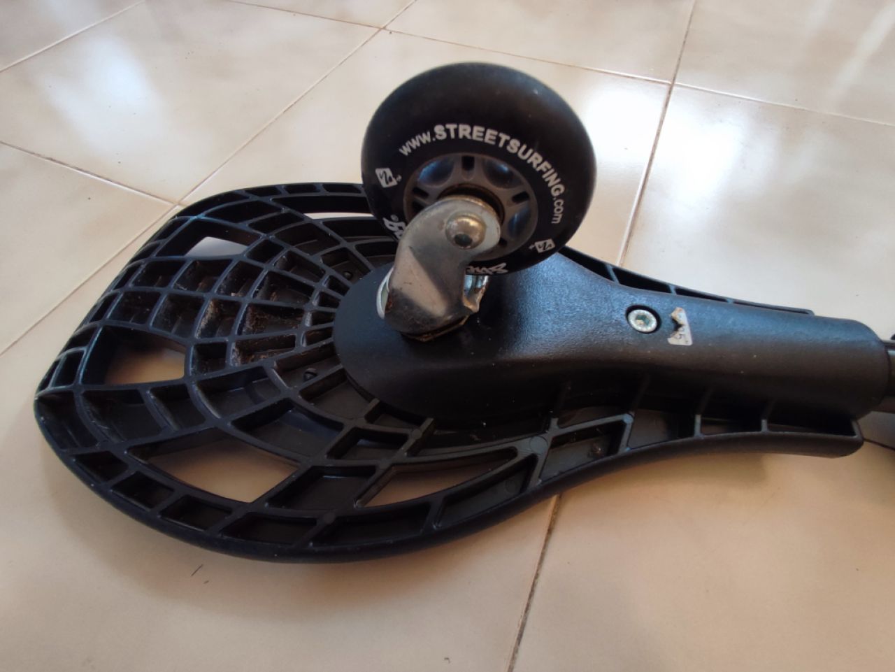 Waveboard "The Wave" by Street Surfing, 86 cm