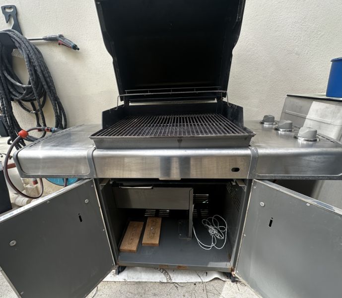 Weber-Gasgrill – 600€