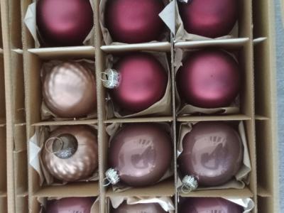Glass Christmas baubles beige rose ........ 38 pcs.