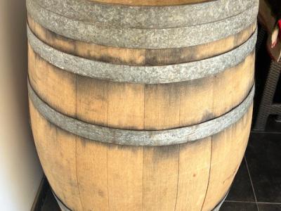 Oak wine barrel