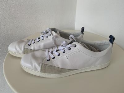 Zapatillas blancas de cuero talla 46
