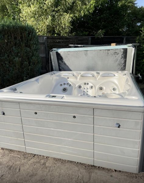 Whirlpool Jacuzzi Luxus in Manacor