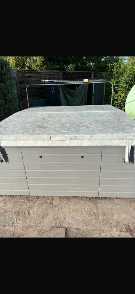 Whirlpool Jacuzzi Luxus in Manacor