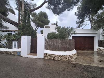 Winter: 2 Etagenchalet mit Ölzentralheizung, Garten und Pool in Cala Dor - Hafennähe -- CH 23 WT