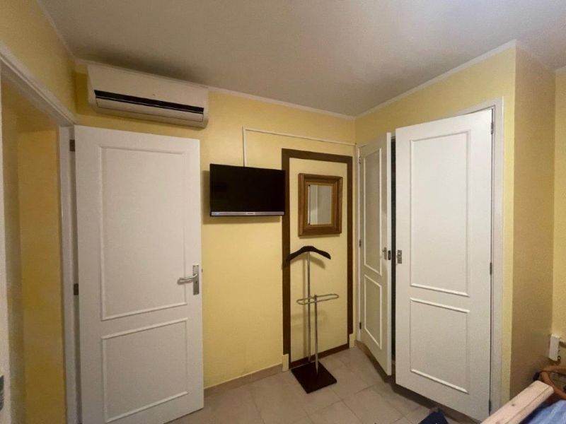 Invierno: Chalet de 2 plantas con calefacción central de gasoil y piscina en Cala Dor -- CH 12 WT