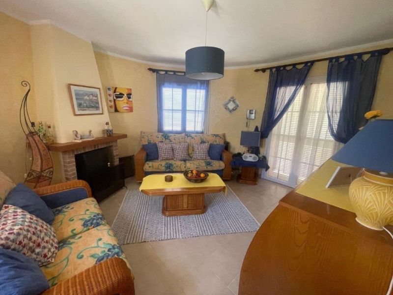 Invierno: Chalet de 2 plantas con calefacción central de gasoil y piscina en Cala Dor -- CH 12 WT