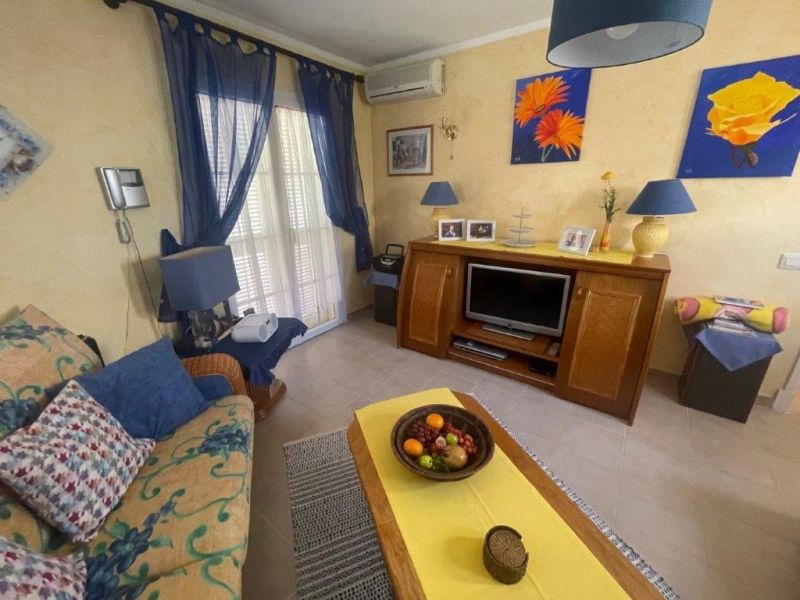 Invierno: Chalet de 2 plantas con calefacción central de gasoil y piscina en Cala Dor -- CH 12 WT