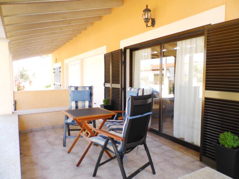 INVIERNO: Chalet de 2 plantas con terrazas y jardín en Sa Ràpita ---