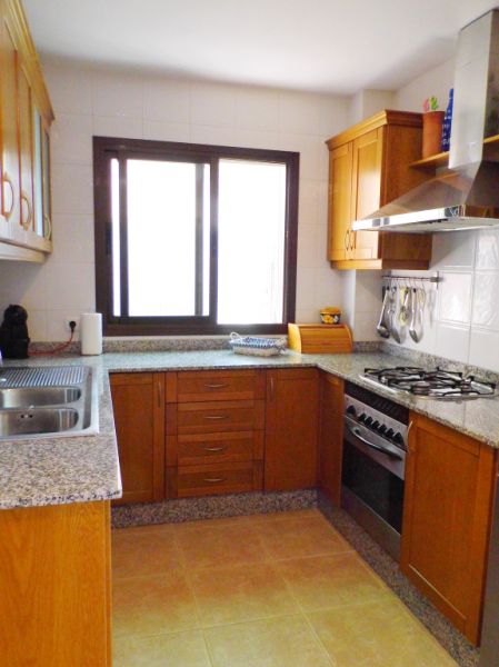 INVIERNO: Chalet de 2 plantas con terrazas y jardín en Sa Ràpita ---