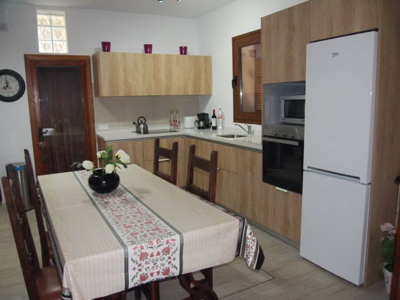 WINTER: 2 Etagenfinca mit Kamin und AC in waldiger Lage bei Sencelles --- F 09 WT