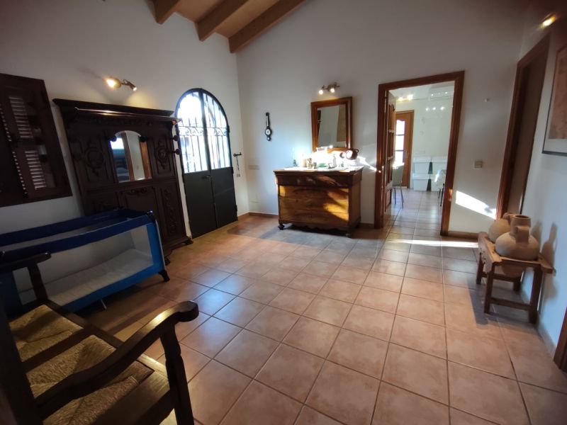 Invierno: 2 casas en un mismo terreno con AC, chimenea y buena ubicación cerca de Campos --- F 92 a + b WT