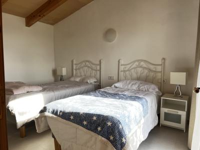 WINTER: 2 storey finca with oil central heating near Montouri ---- F 78 WT